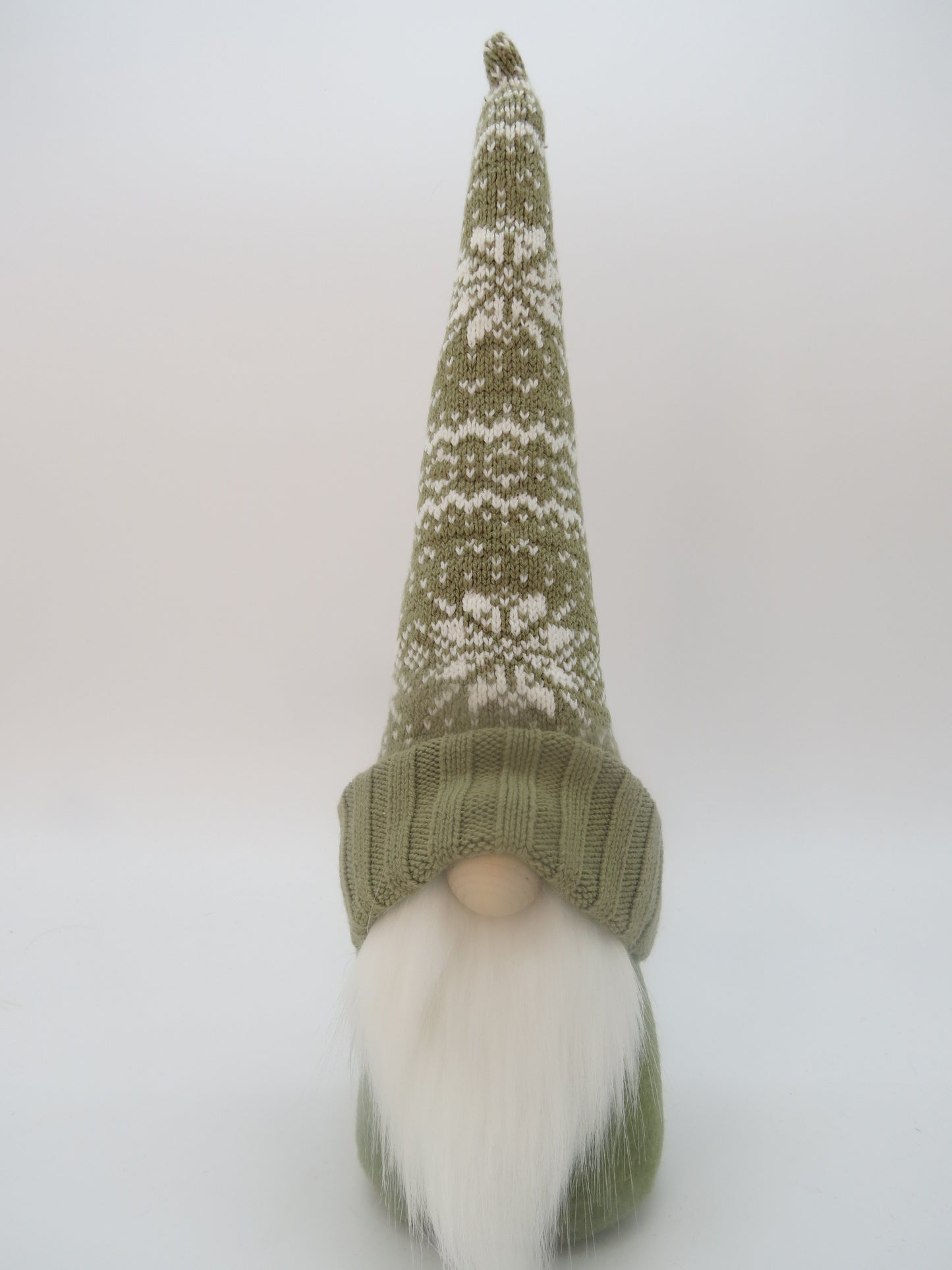 15" (38.1 cm) Medium Gnome (6117) - Olive Green/White Nordic